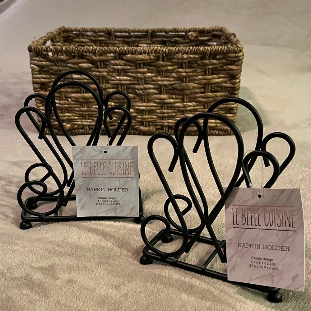 “Le Belle Cuisine” Set of 2 Matching Napkin Holders & 40ct Life is Sweet Napkins